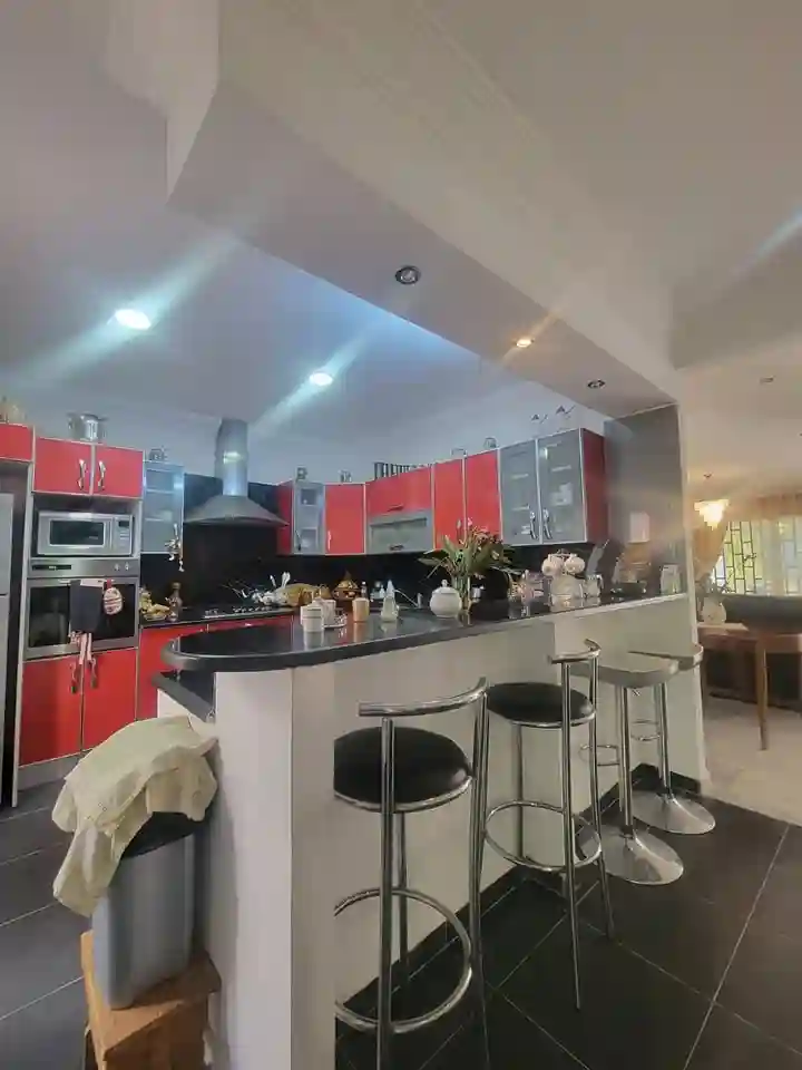 Belle Villa Duplex à Bizerte - Vue 4