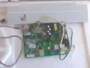 Carte Electronique Pour Climatiseur Gree 9000 BTU Inverter - Vue 1