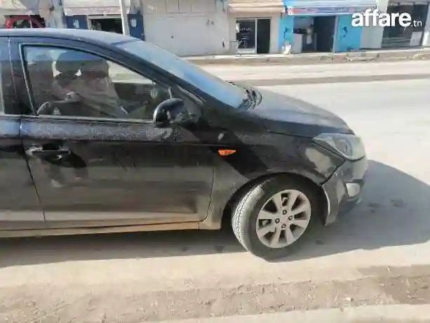 Hyundai i20 2014 Essence 248 km - Vue 12