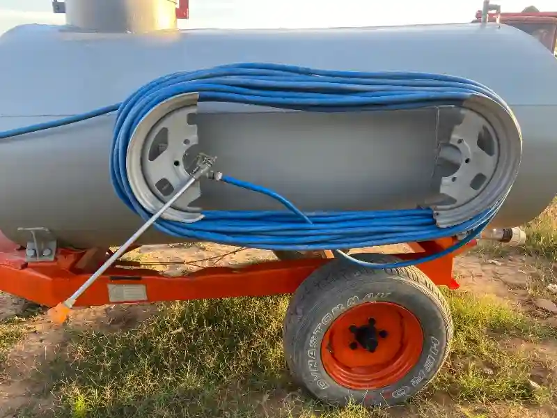 Pompe De Traitement Agricole Pulvérisateur Avec Citerne 2000l - Vue 5