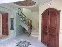 Villa Haut Standing 3 Niveaux à Ariana Essoughra