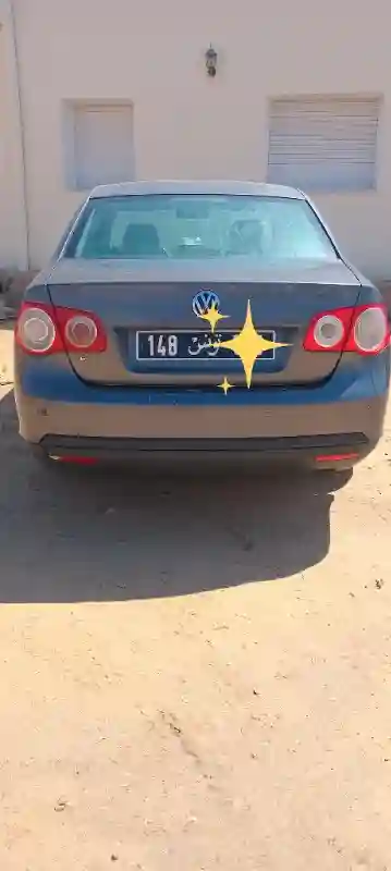 Volkswagen Jetta Essence 2010 - Vue 2
