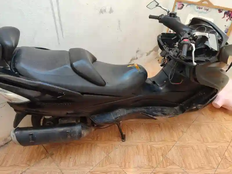 Burgman - Vue 1