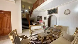 Grande Villa Meublée À Vendre À Djerba Midoun
