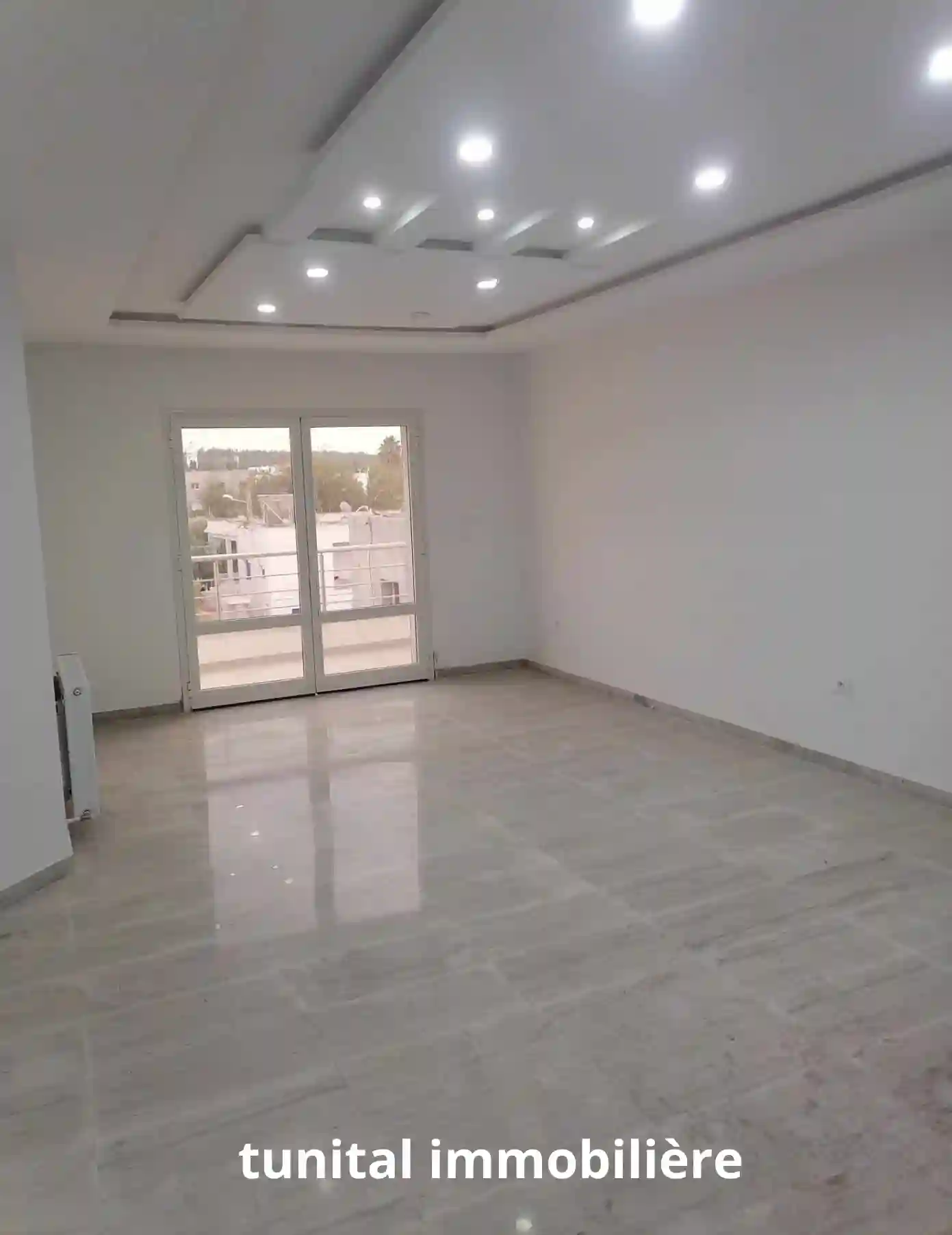 Petit Projet Immobilier à Gammarth Village à Gammart - Vue 1
