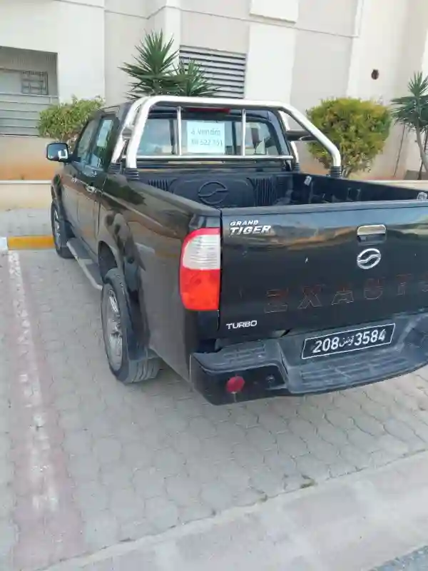 Pickup 4x4 ZX Auto - Vue 2