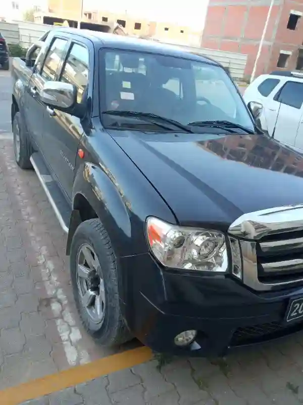 Pickup 4x4 ZX Auto - Vue 6