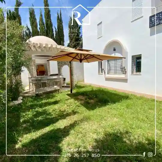 Location Estivale Hammamet Villa Avec Piscine de Type S+4 - Vue 3
