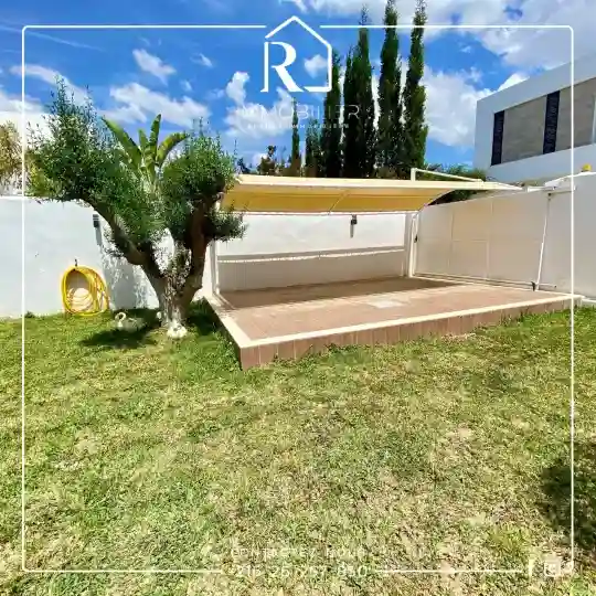Location Estivale Hammamet Villa Avec Piscine de Type S+4 - Vue 8