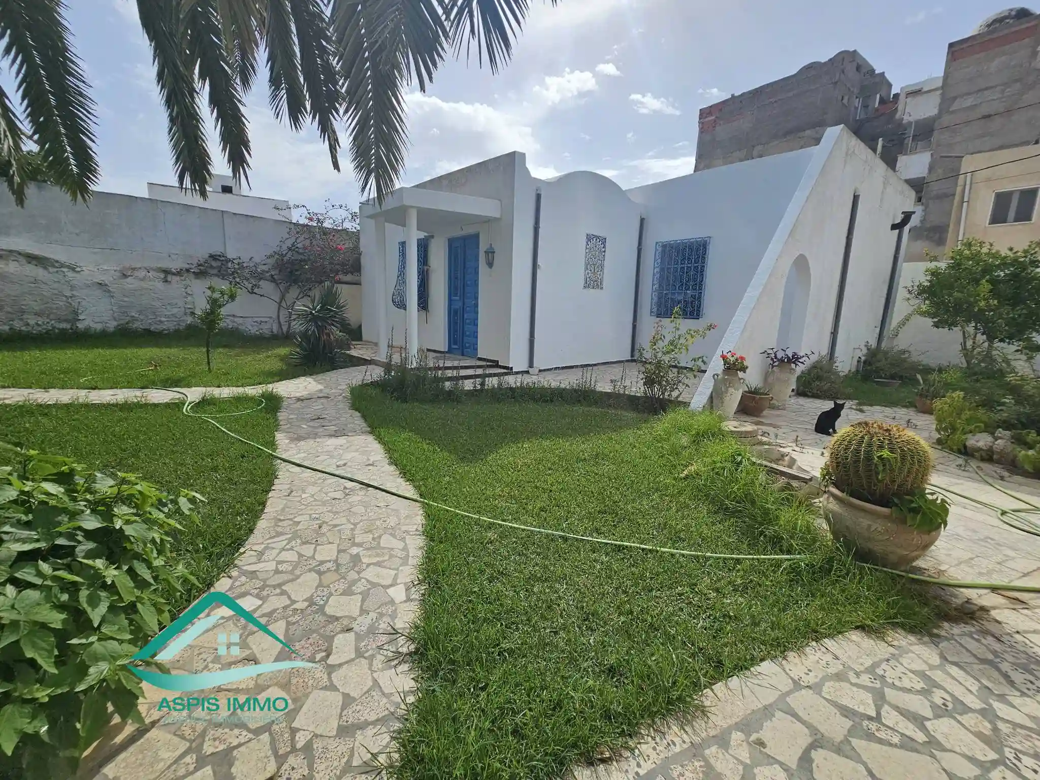 Maison 743 m2 à Fatha 2 Kelibia à Kelibia - Vue 1