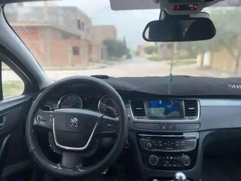 Peugeot 508 Essence 2013 - Vue 1