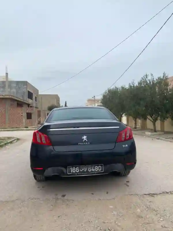 Peugeot 508 Essence 2013 - Vue 4