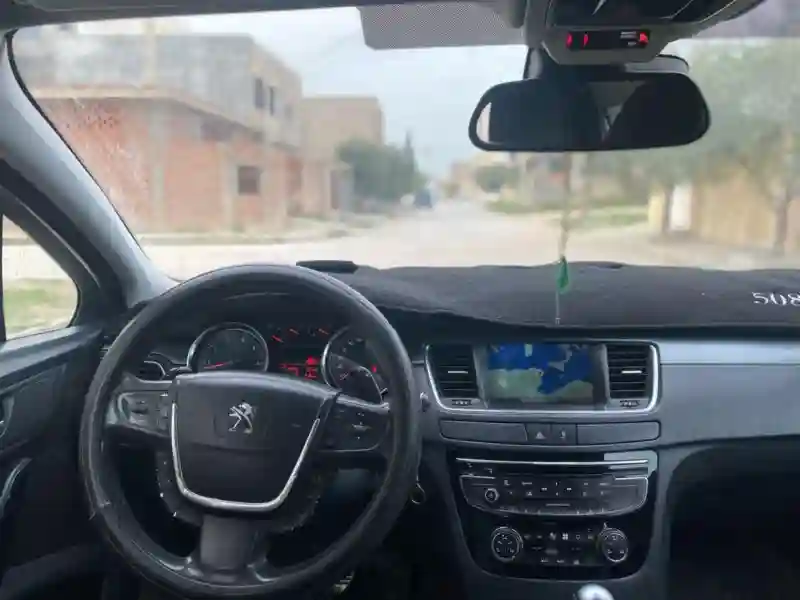 Peugeot 508 Essence 2013 - Vue 6