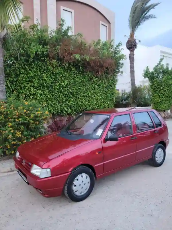 Fiat UNO Essence 1995 - Vue 5
