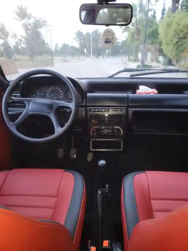 Fiat UNO Essence 1995 - Vue 6