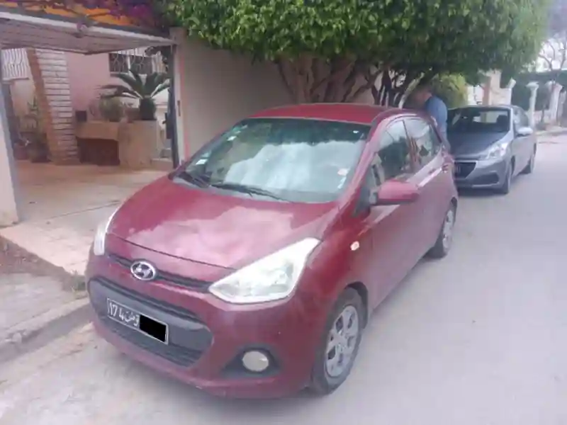 Hyundai I10 Essence 2014 - Vue 4