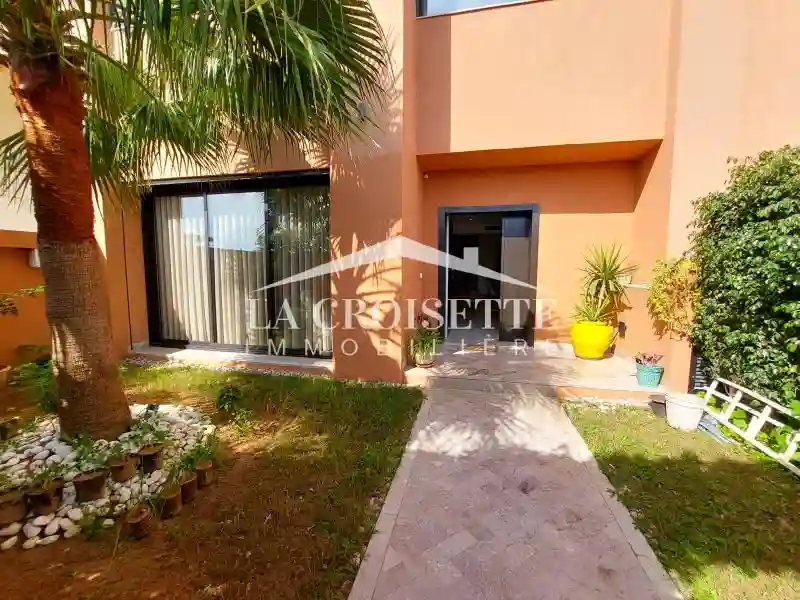 Triplex s+3 Avec Jardin et Piscine Couverte à la Soukra Mtrl0103 - Vue 1