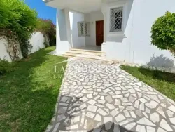 Villa s+4 à Gammarth Mvl0642
