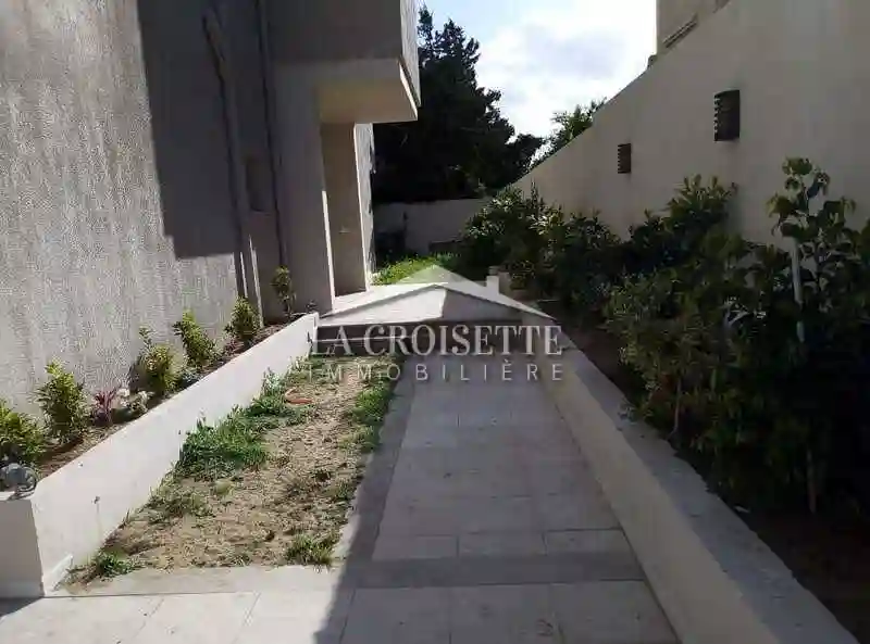 Villa s+4 à la Soukra Mvl0240 - Vue 3