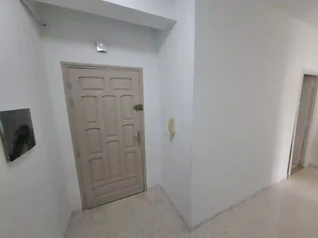 A Vendre Appartement s+2 1ér Étage – Mourouj - Vue 3