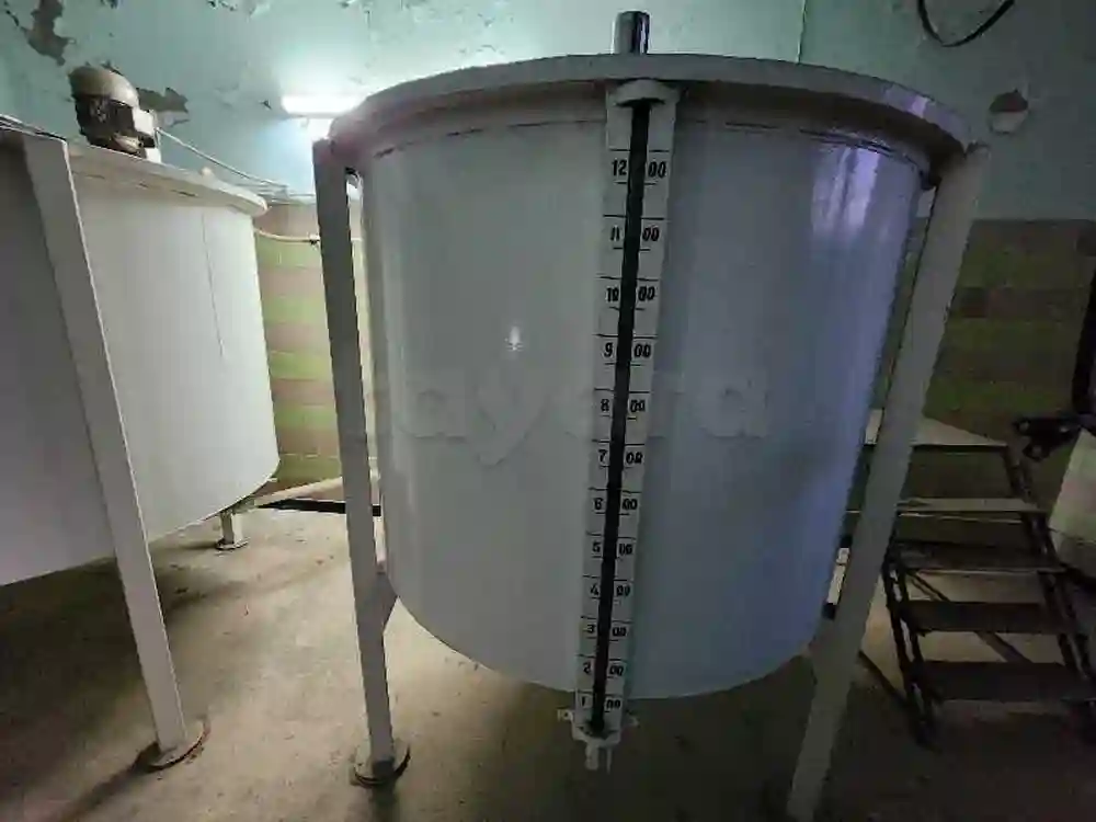 Av 2 Citernes Inox 1200l Chacune Avec Moteur et Malaxeur - Vue 2