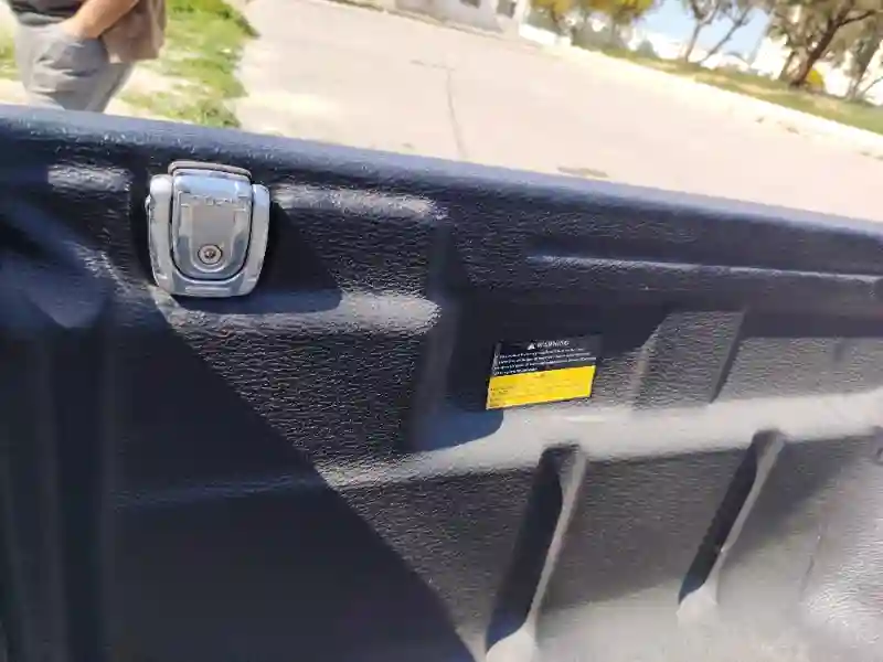 Dmax Intercooler 25 Turbo Diesel - Vue 1