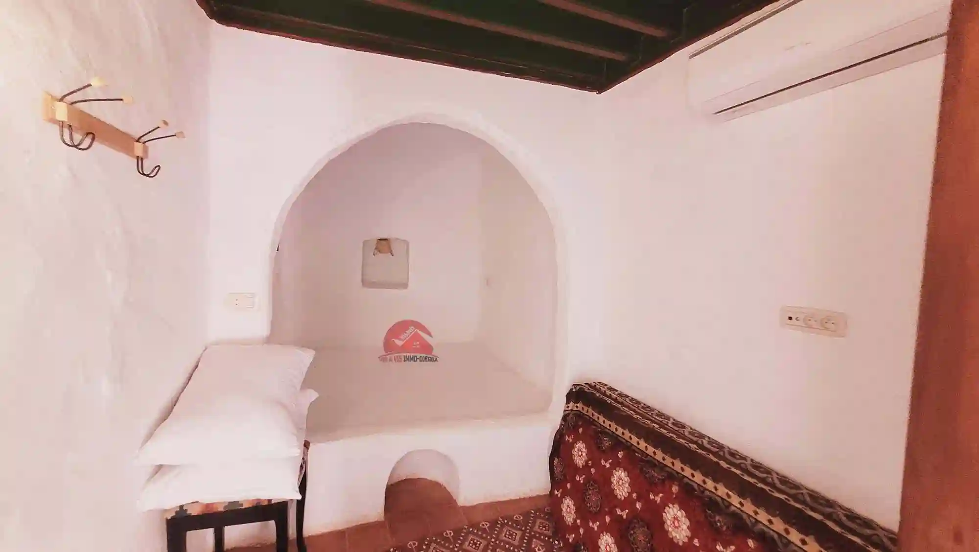Houch Typique Avec Piscine À Djerba - Vue 3