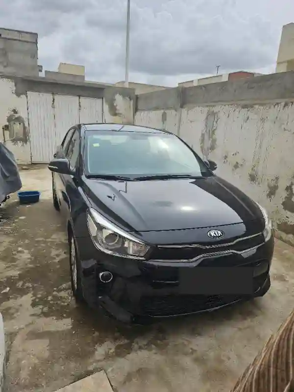 Kia RIO Essence 2020 - Vue 2