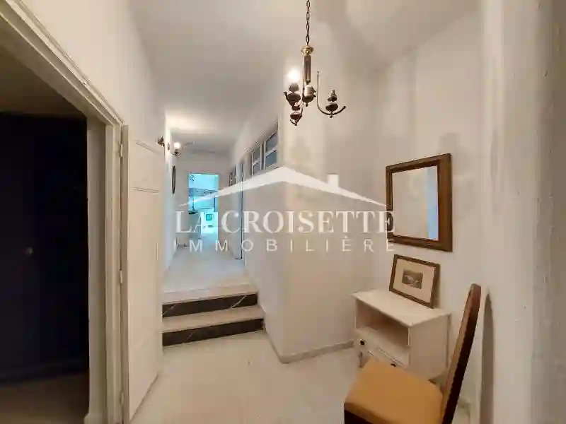 Rez-de-chaussée de Villa Meublé s+3 à Gammarth Supérieur Mrcl0055