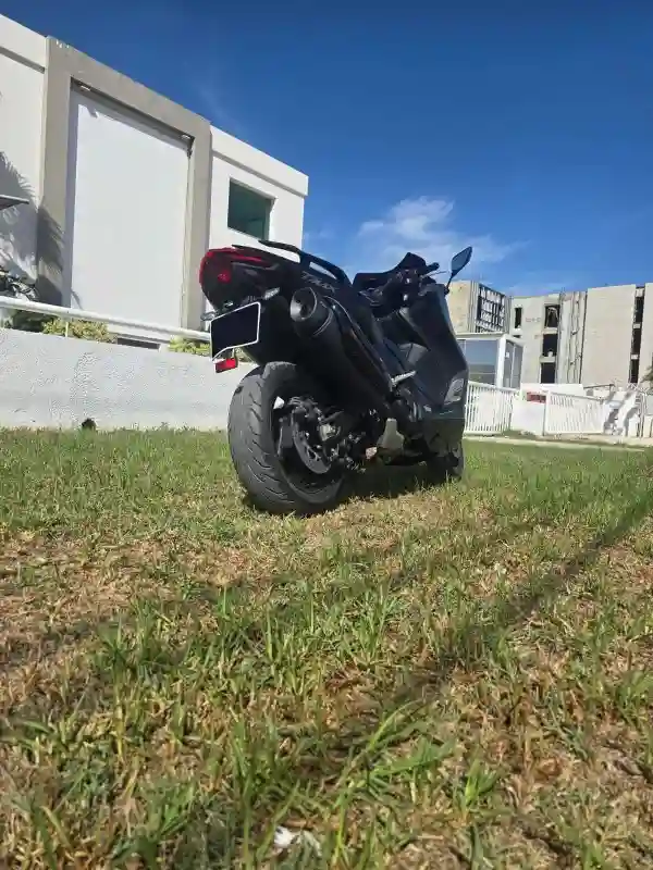 À Vendre Moto Yamaha Tmax 560 - Vue 6