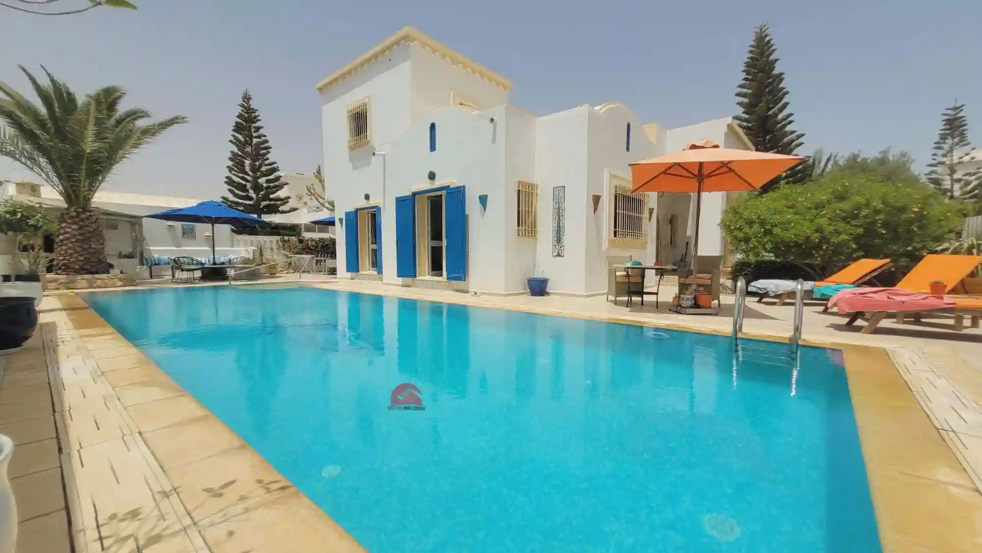 Belle Villa Avec Piscine Privée en Zone Touristique Djerba - Vue 1