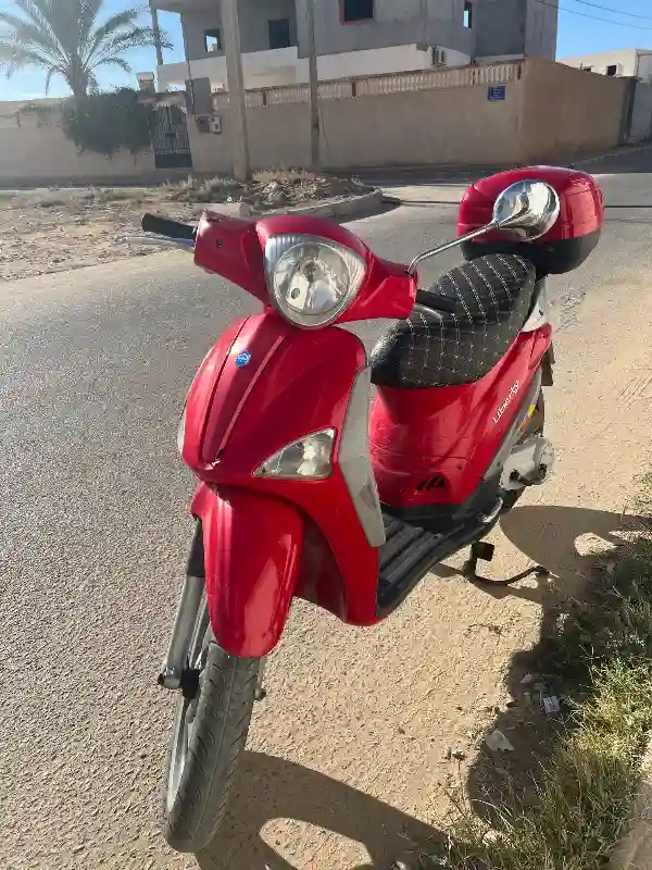 Piaagio Liberty 4t - Vue 1