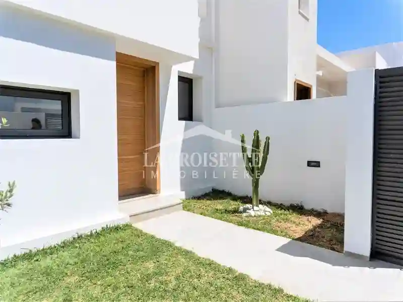 Villa s+3 à la Soukra Mvv0395 - Vue 4