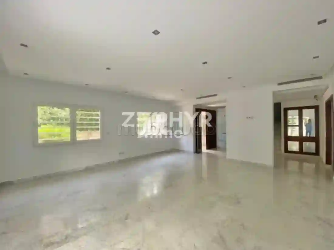 A Louer Duplex S5 à La Marsa Avec Jardin