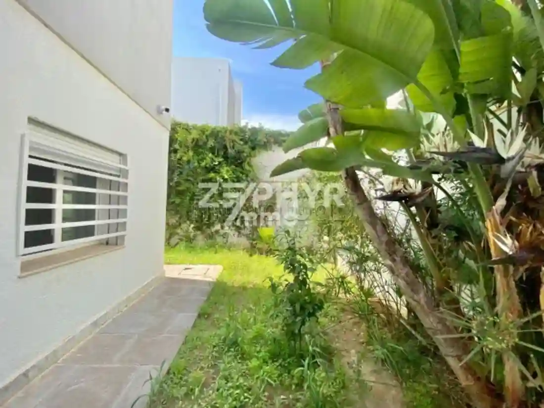 A Louer Duplex S5 à La Marsa Avec Jardin - Vue 2