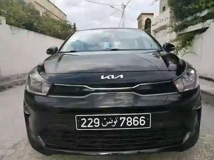 KIA RIO Coupé Première Main EN Très BON État - Vue 2