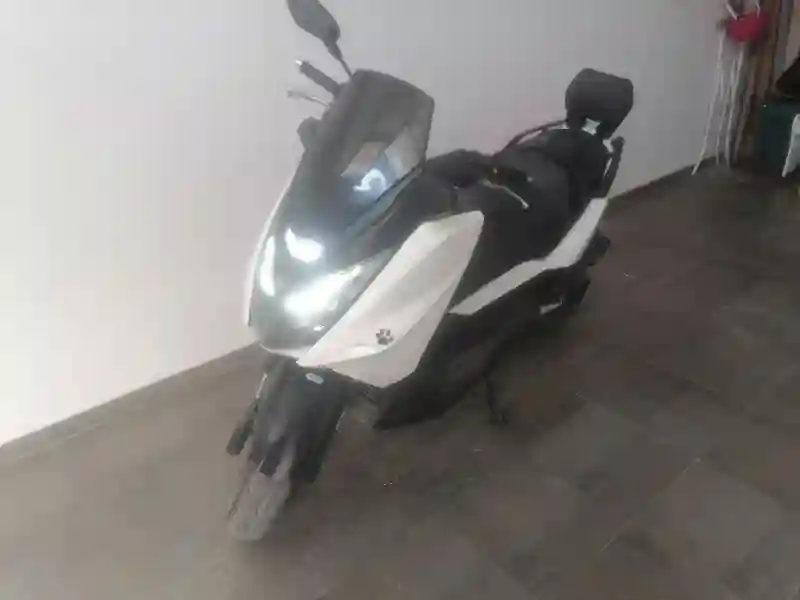 Mitt 125 gts Avec Carte Grise - Vue 5