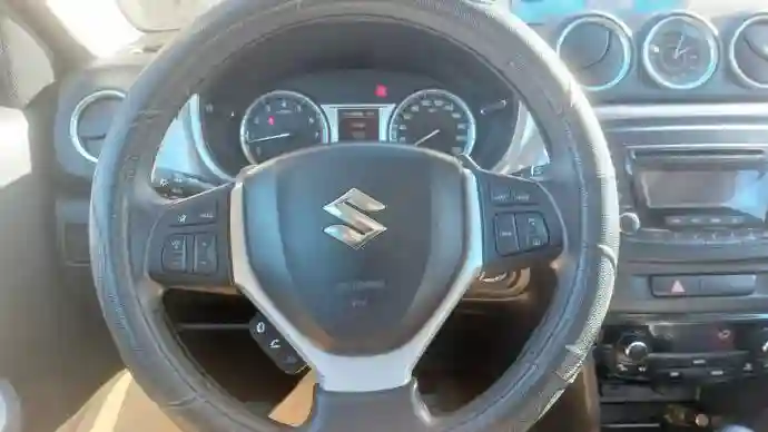 Suzuki Vitara All Grip BVA 4X4 - Vue 2