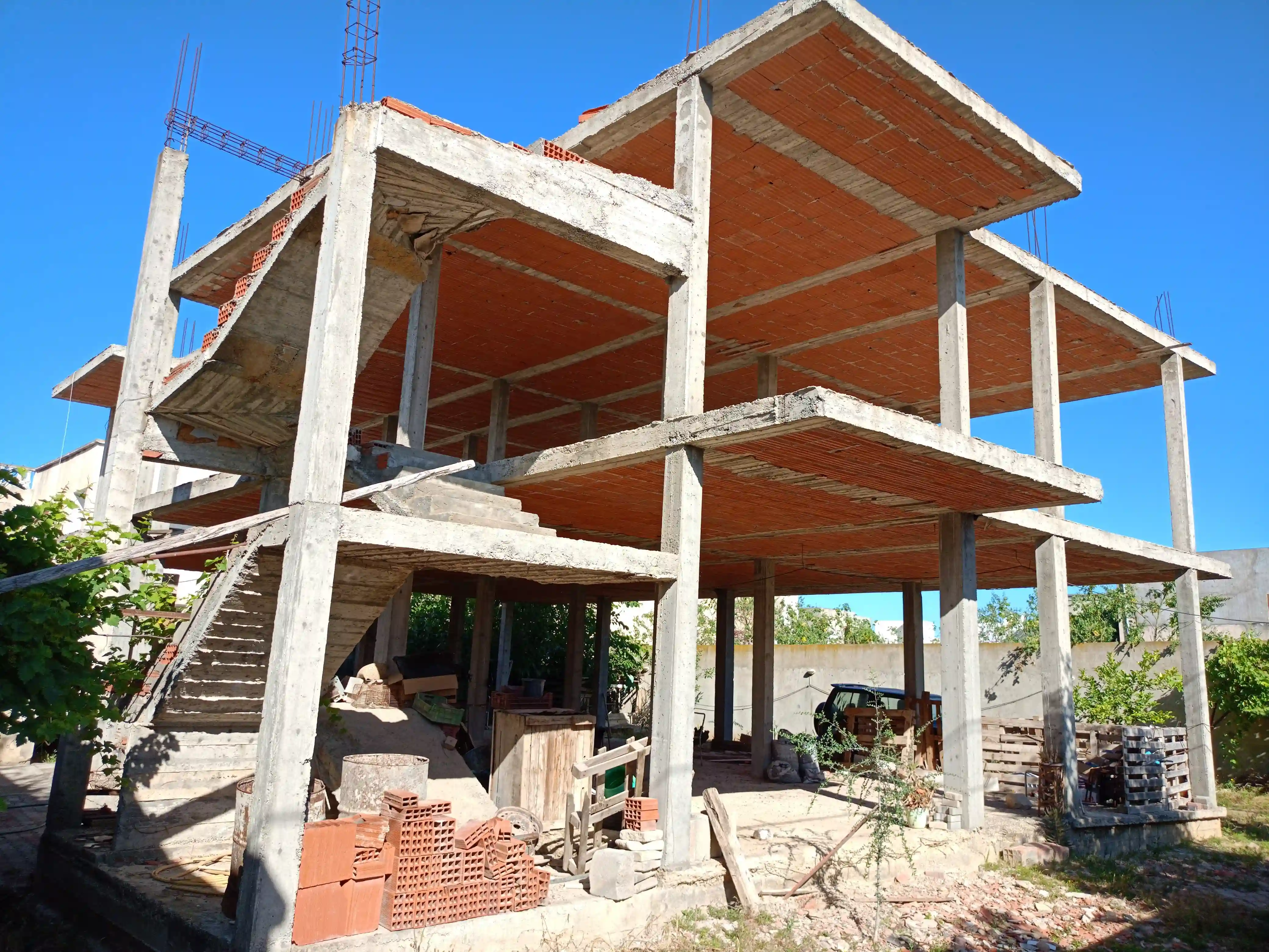 Villa en Construction à Borj Touil à Borj Touil - Vue 3