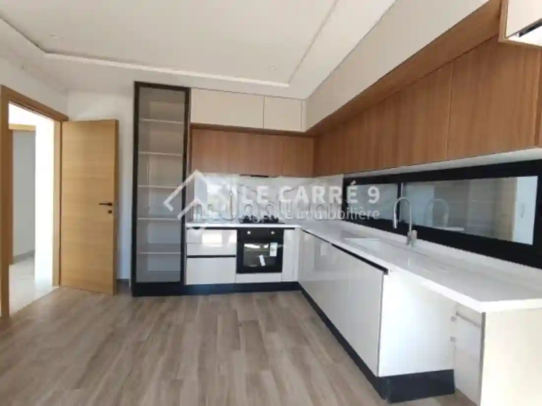 A Vendre un S3 Neuf à Sidi Daoued - Vue 2