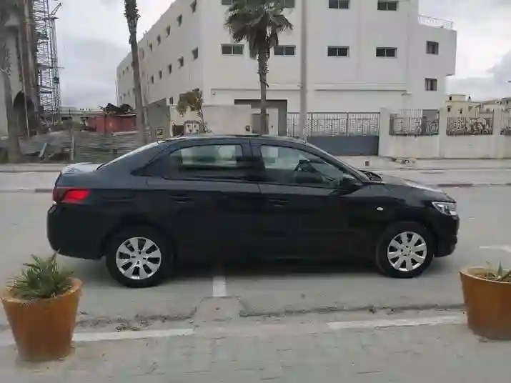 Peugeot 301 Access Première Main - Vue 7