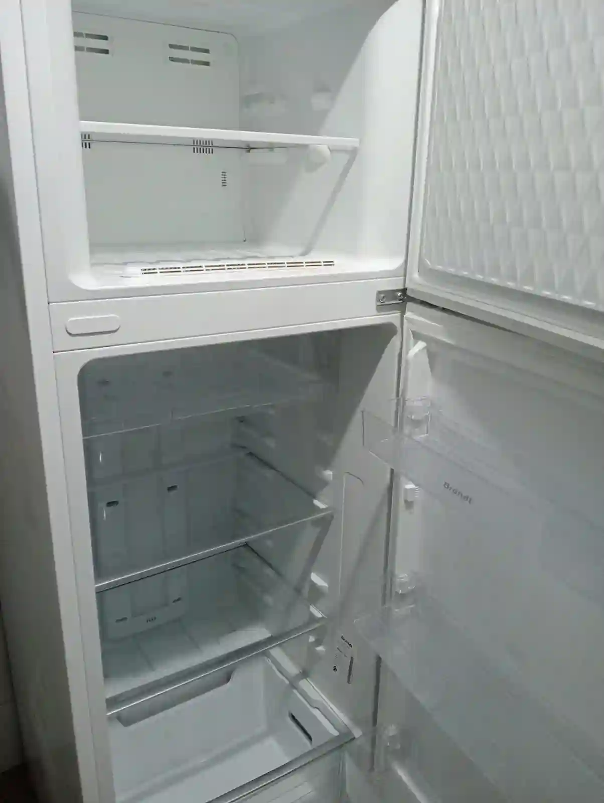 Réfrigérateur Brandt 2 Portes 300l à Ain Zaghouan - Vue 4