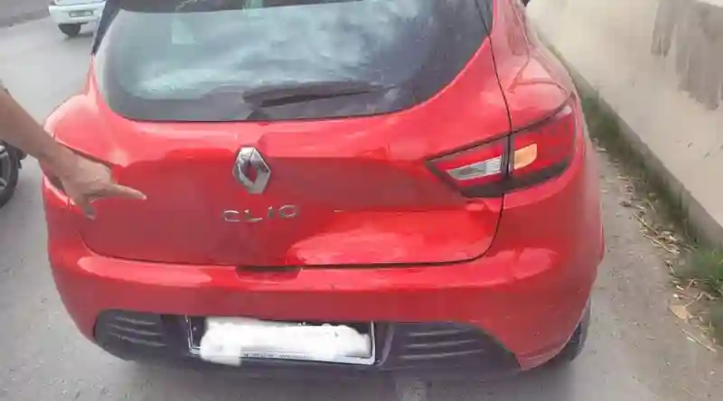 Poutre Arrière Clio 4 - Vue 2