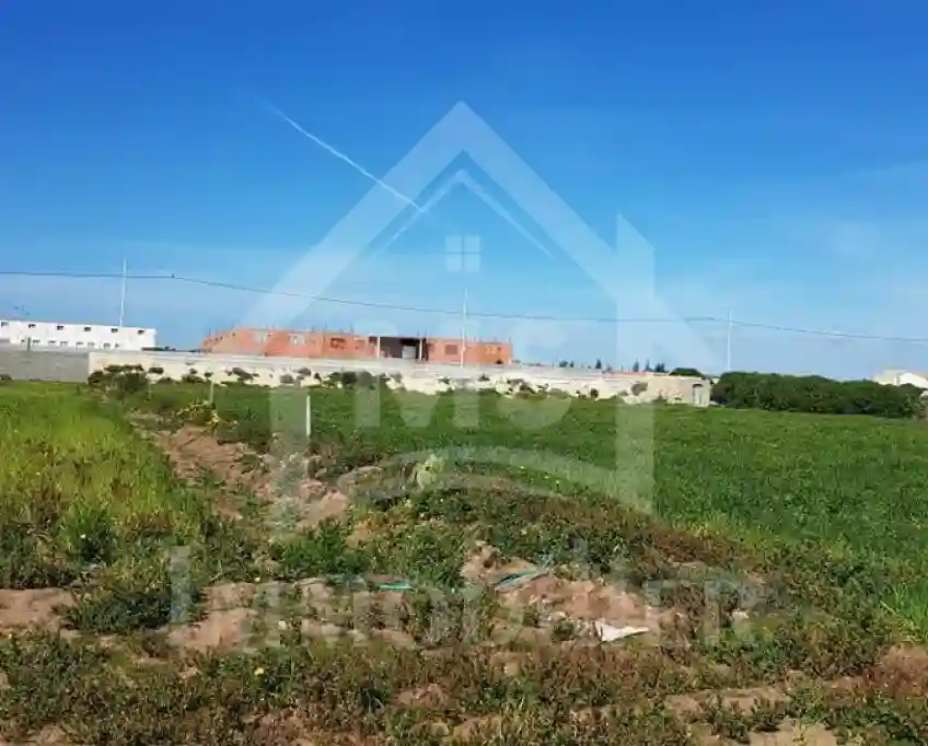 Terrain Pieds Dans L'eau Avec 2 Garages à Korba à Vendre 51355351 - Vue 1