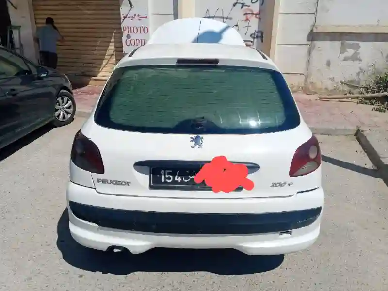 206+ Mazout ex Taxi en Bonne État - Vue 3