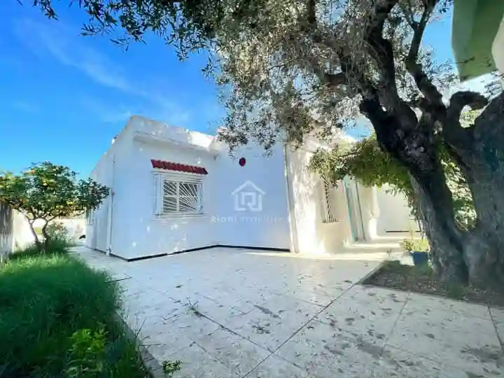 a Louer Mégrine Coteaux Villa s+2 Avec Jardin - Vue 1