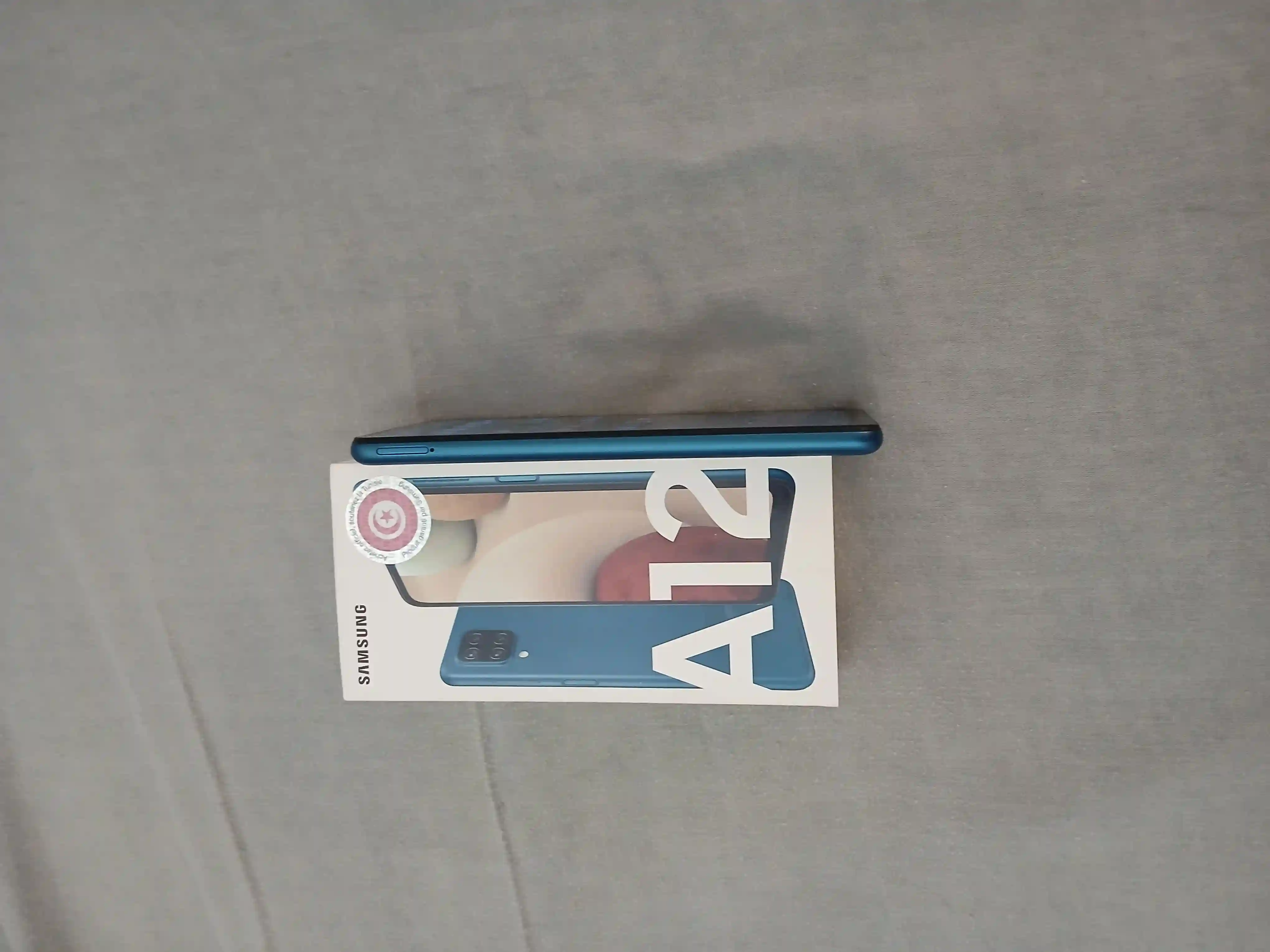 Samsung Galaxy a12 à Ariana Ville - Vue 2
