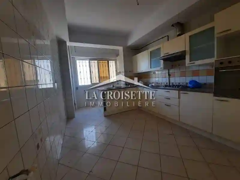 Appartement s+4 à ain Zaghouan Nord Mal2881 - Vue 4