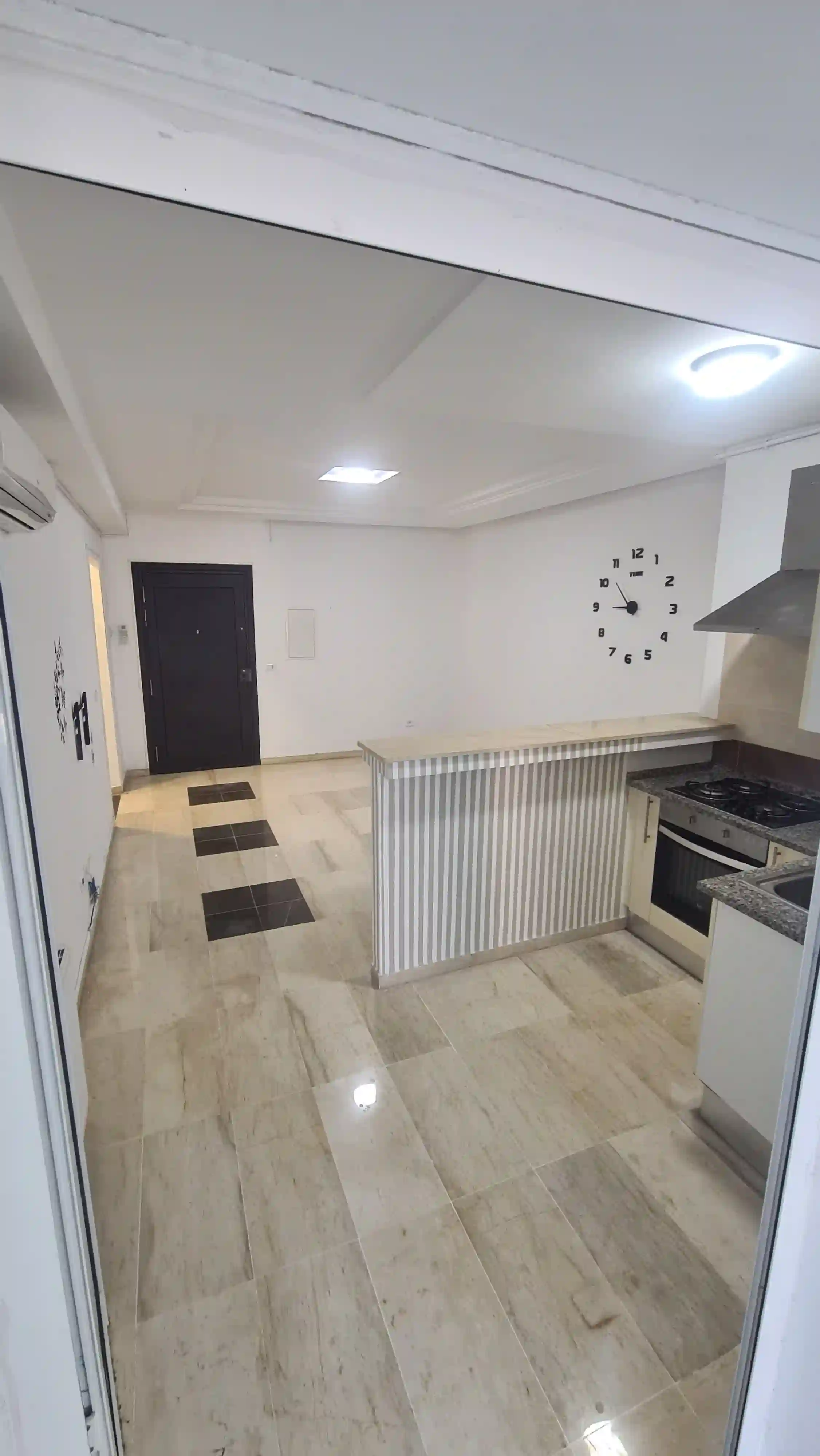 Appartement s1 à Cite Ennkhilet