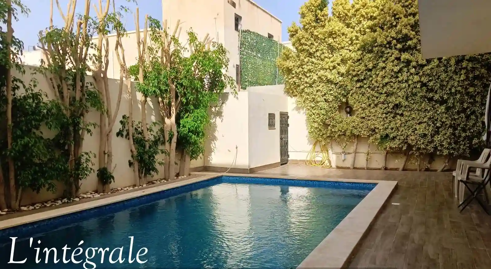 Belle Villa Avec Deux Niveaux Indépendants à Cite El Ghazala 1 - Vue 4